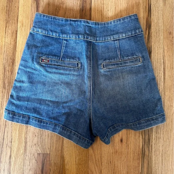 Alice + Olivia Denim Shorts - Picture 7 of 7